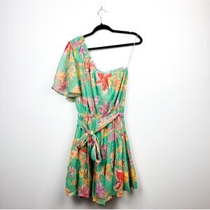 Flying tomato One-Shoulder Tropical Floral Romper in Mint